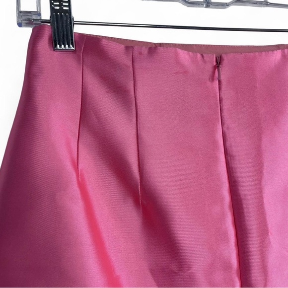 Mac Duggal Bubblegum Pink Shiny Skirt size 4 - Picture 3 of 7